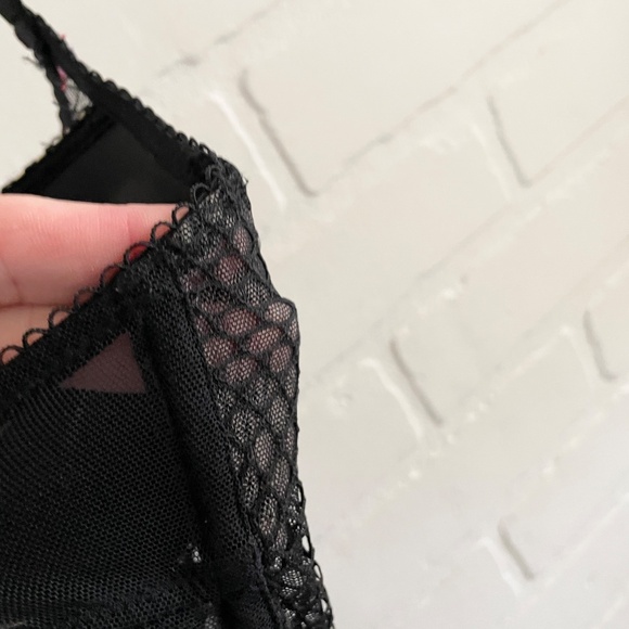 Victoria’s Secret Sexy Bustier Corset Lingerie Lace Embroidered Floral 34B - Picture 11 of 14